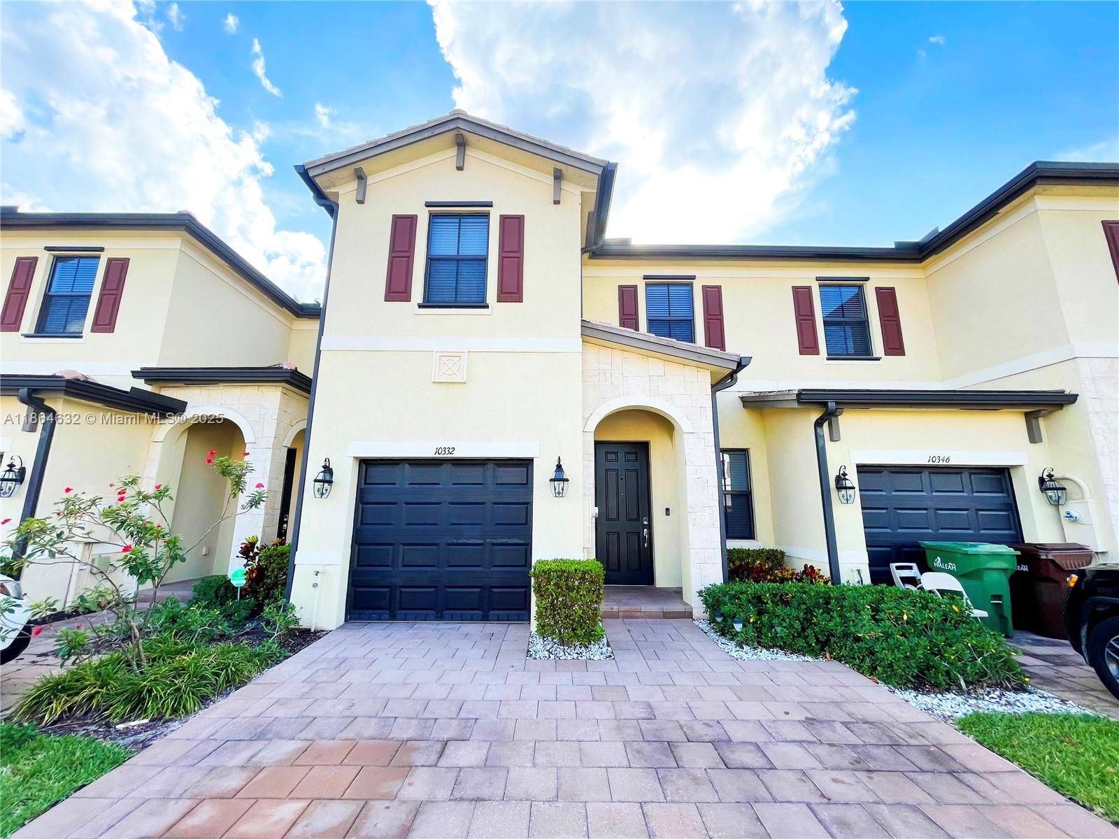 Spectacular Townhouse rarely available 4/2.5 with garage, located in the New Gated Community of Aquabella. Beautiful tile on the first floor with a wood-look, stainless steel appliances, granite and wood open concept kitchen, nice fence patio to fully enjoy. Resort-style amenities such as LakeFront Clubhouse, Bussiness Center, Gym, Pool, BBQ area, and more. Hurry won't Last!!