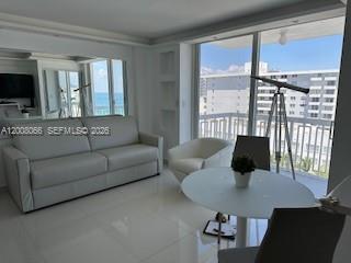 401 Ocean Dr 919