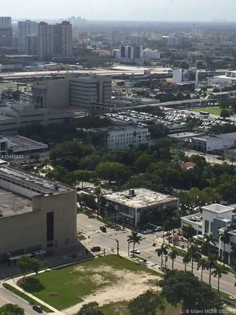 QUANTUM ON THE BAY CONDO - Residential Lease