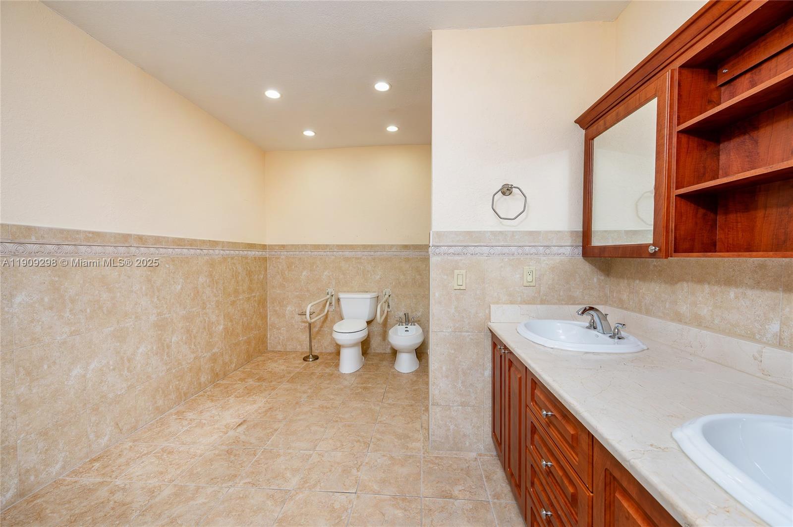 PAN AMERICAN SUB 1ST ADDN - Residential