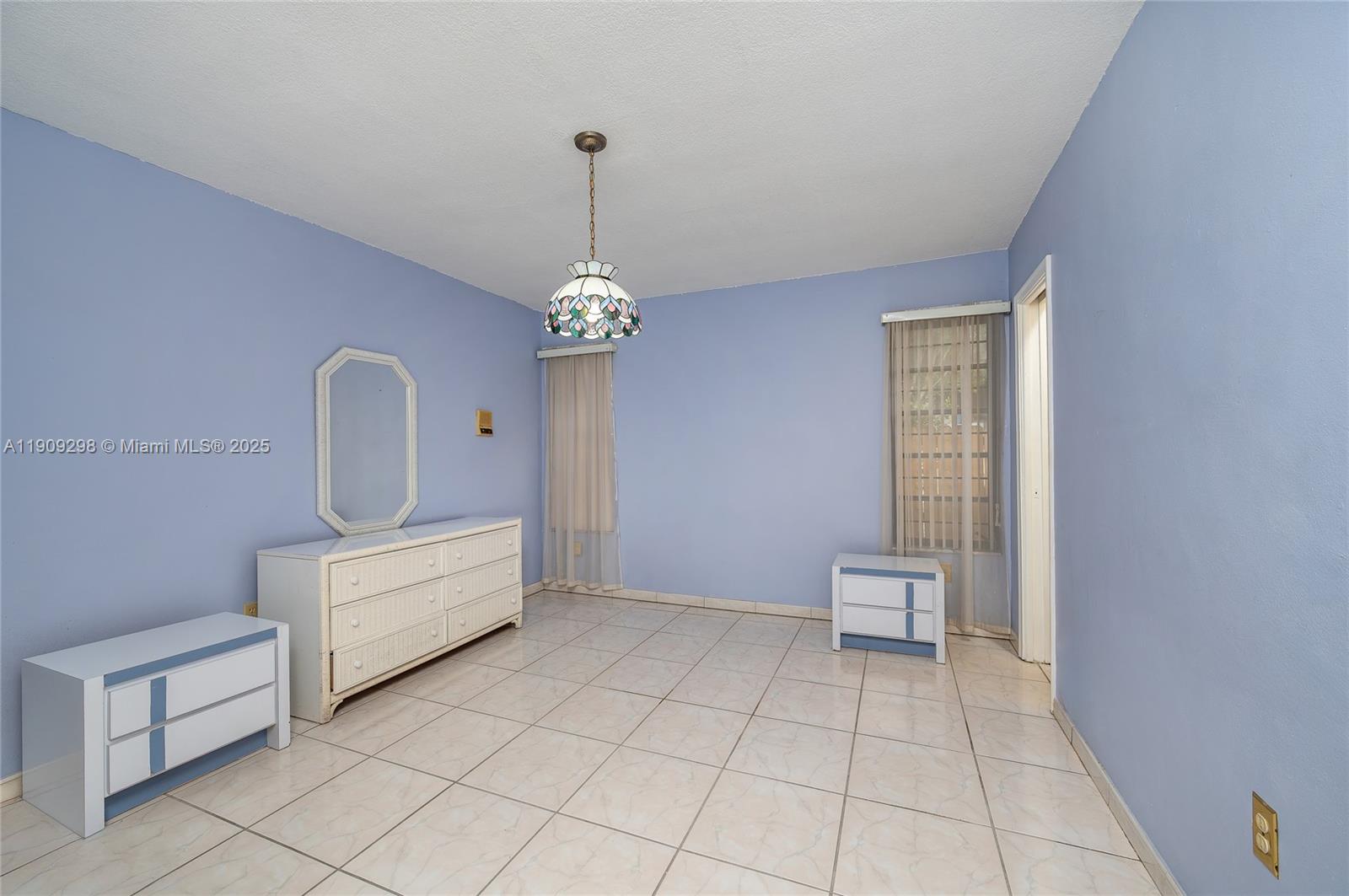 PAN AMERICAN SUB 1ST ADDN - Residential