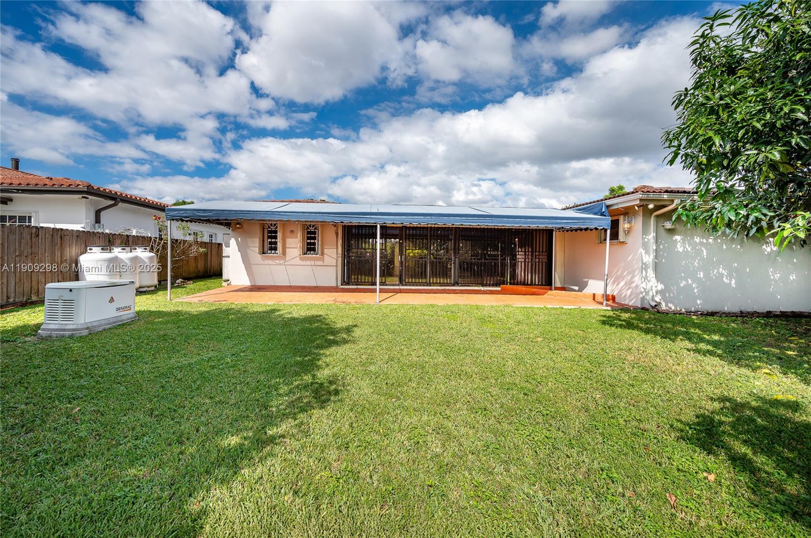 PAN AMERICAN SUB 1ST ADDN - Residential