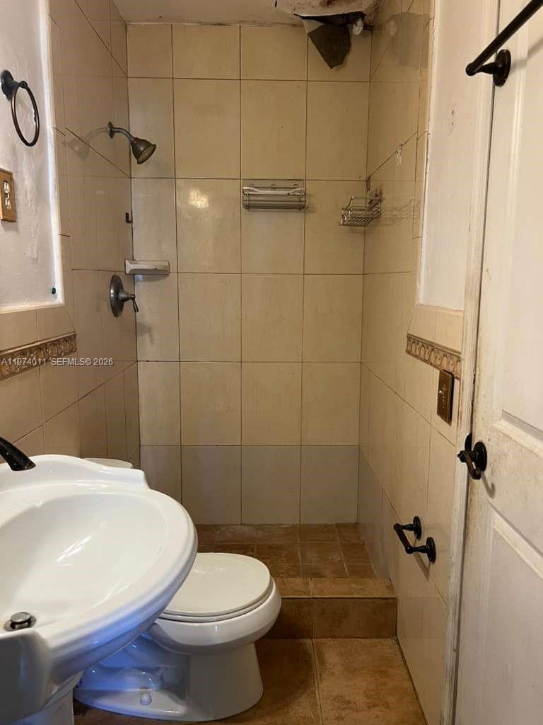 REALSITE ESTATES SEC 1 - Residential