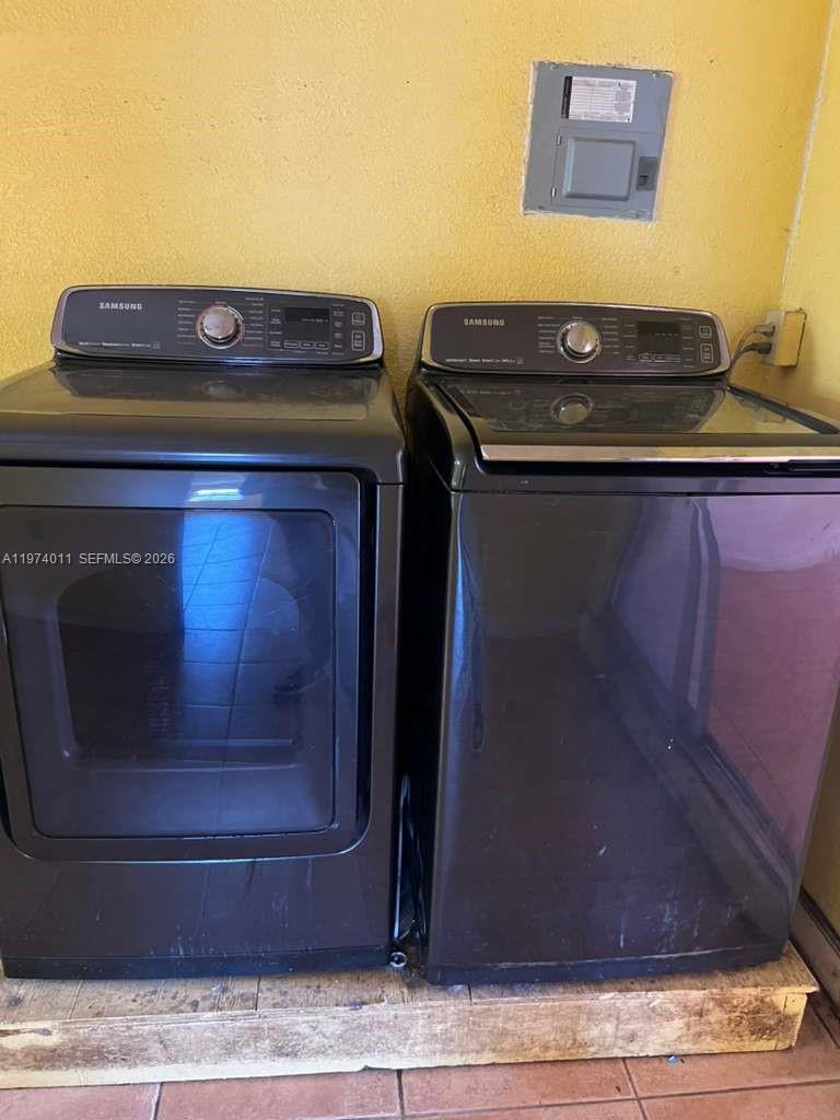 REALSITE ESTATES SEC 1 - Residential