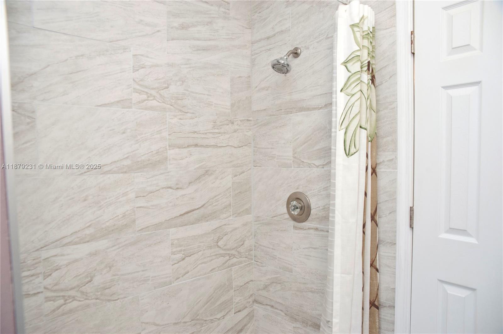 PORT ST LUCIE SECTION 13 - Residential Lease