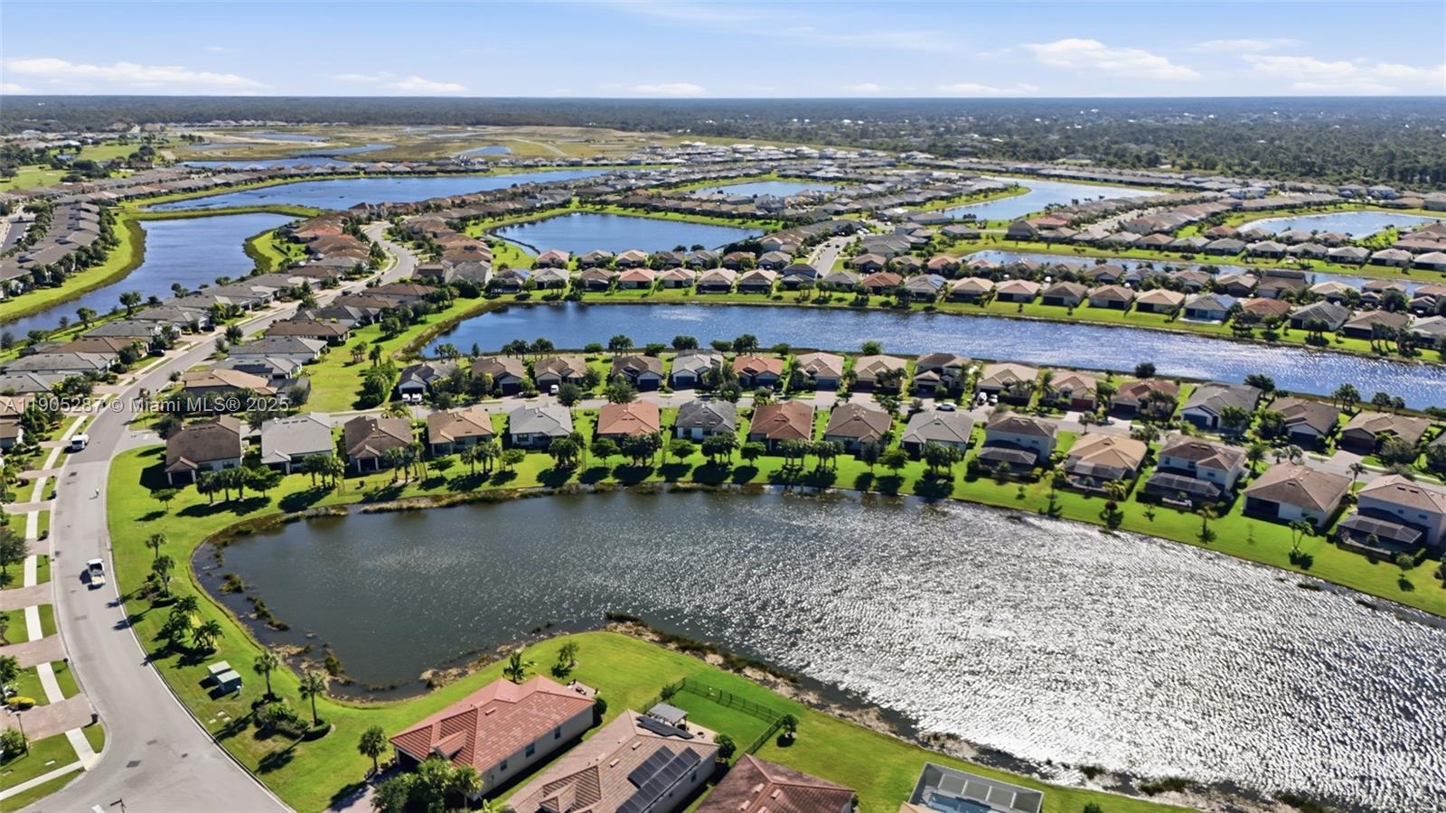 HAMPTON LAKES - Residential