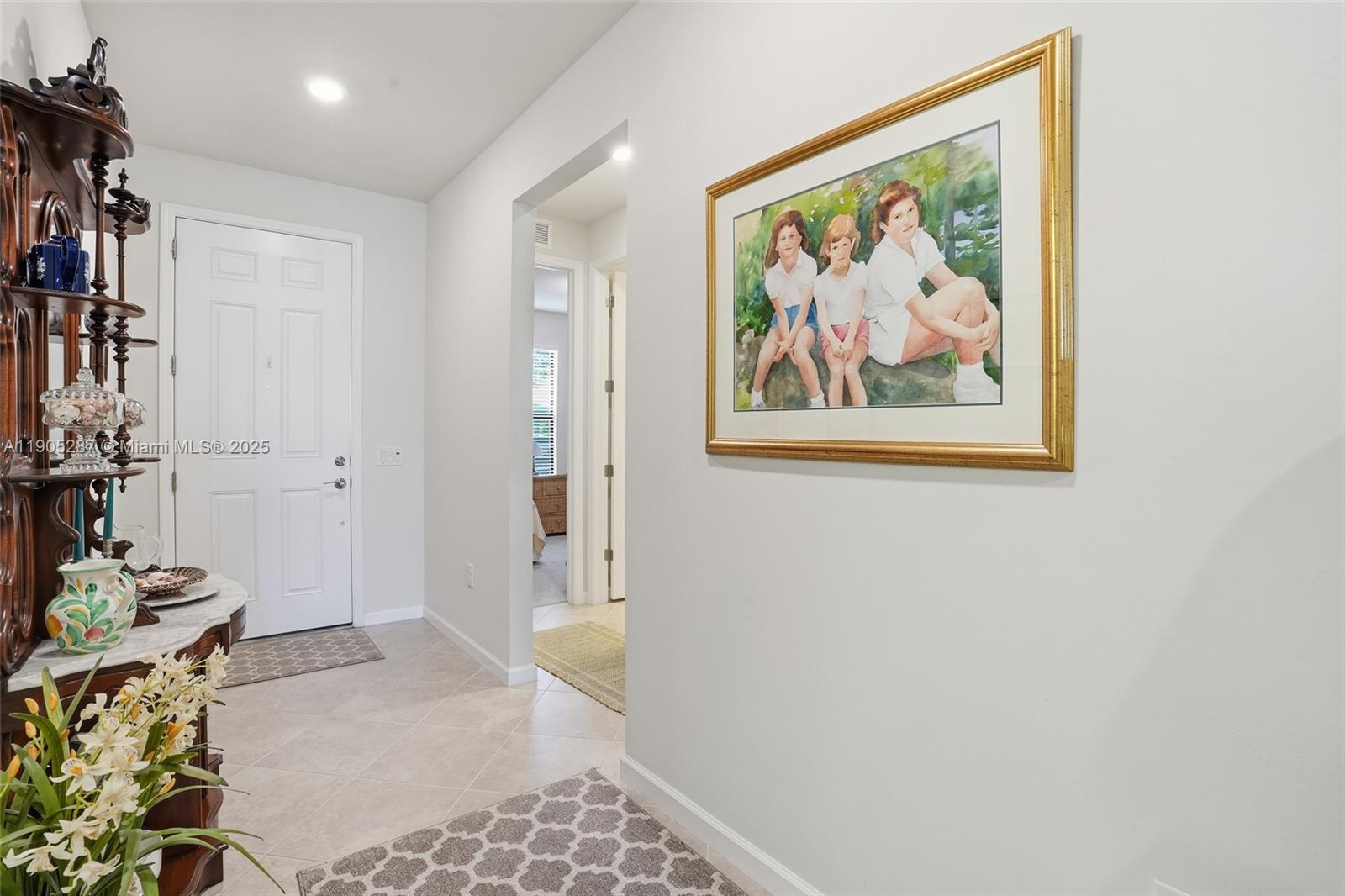 HAMPTON LAKES - Residential