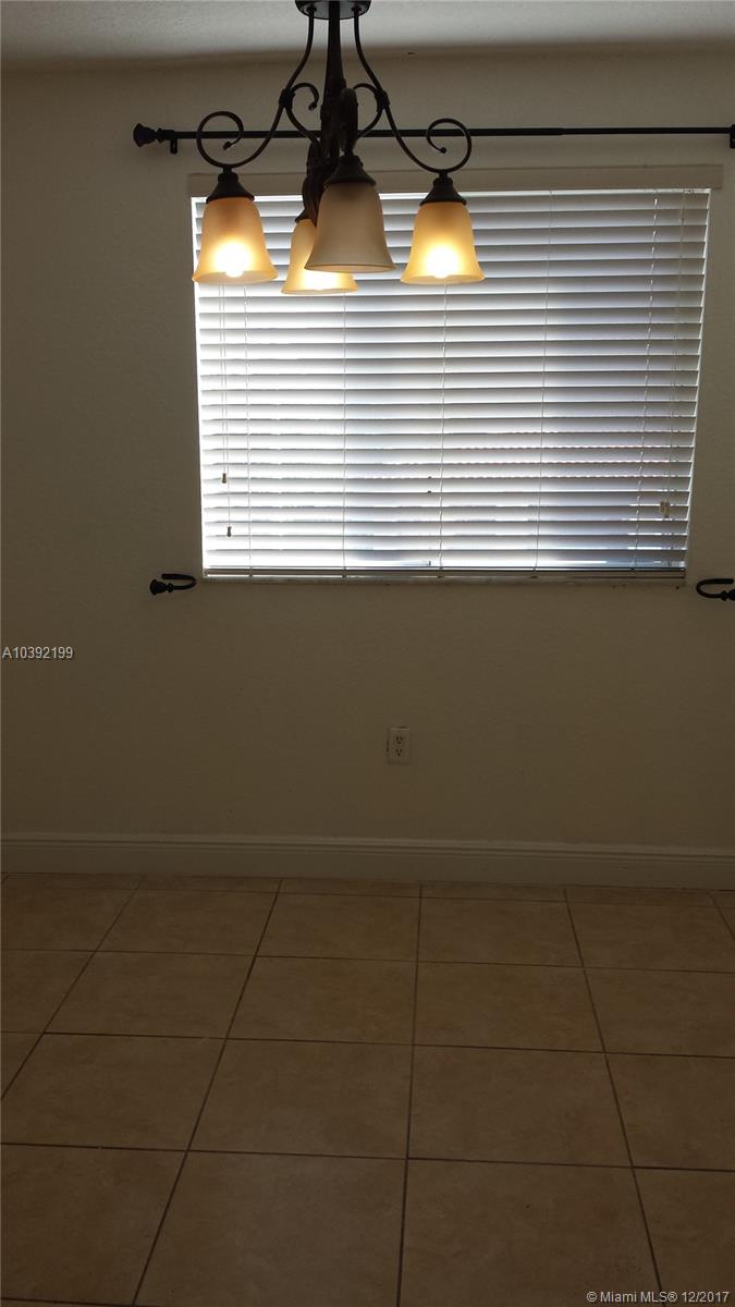 BREEZE OF GALLOWAY CONDO - Residential Lease