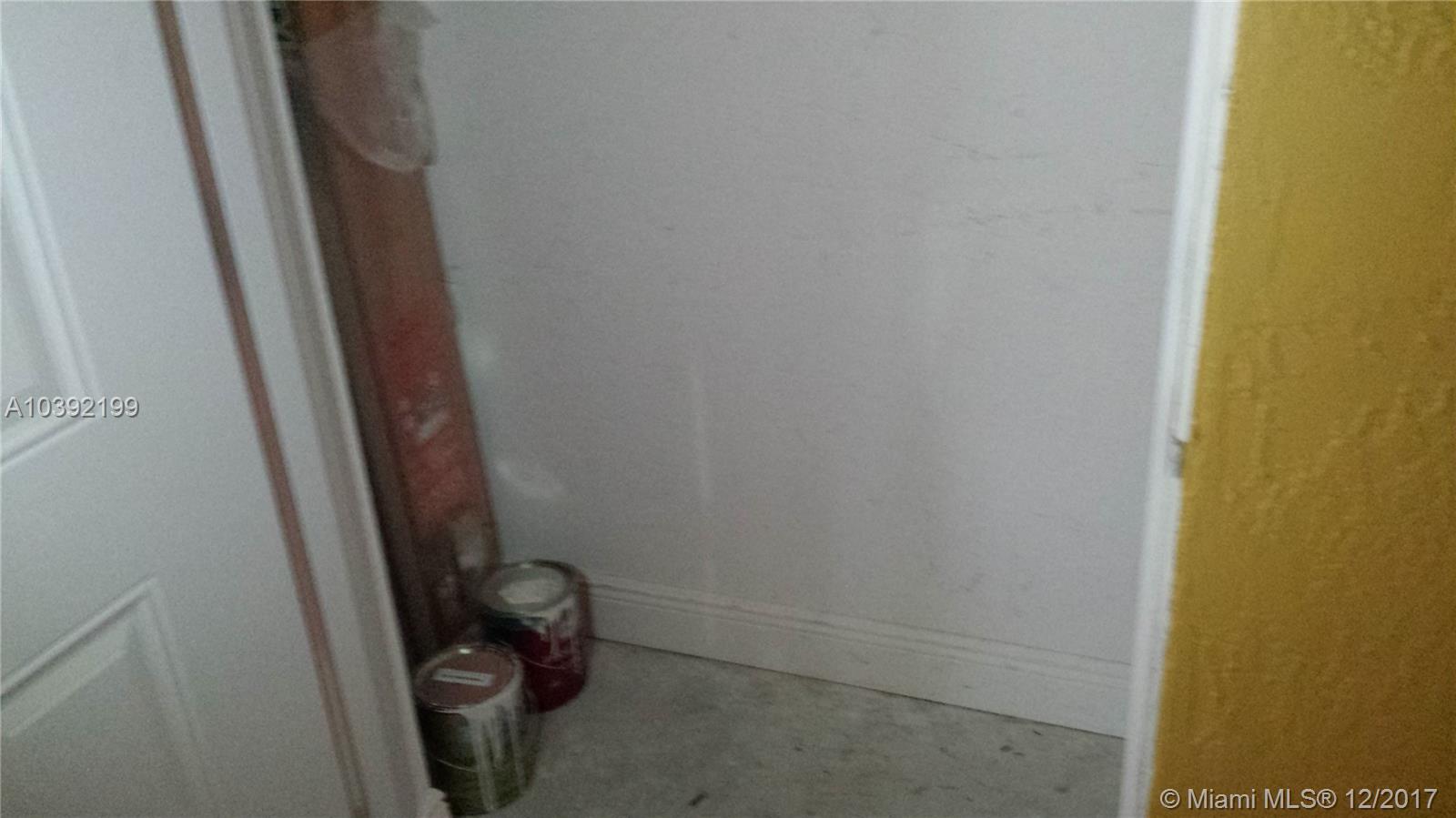 BREEZE OF GALLOWAY CONDO - Residential Lease