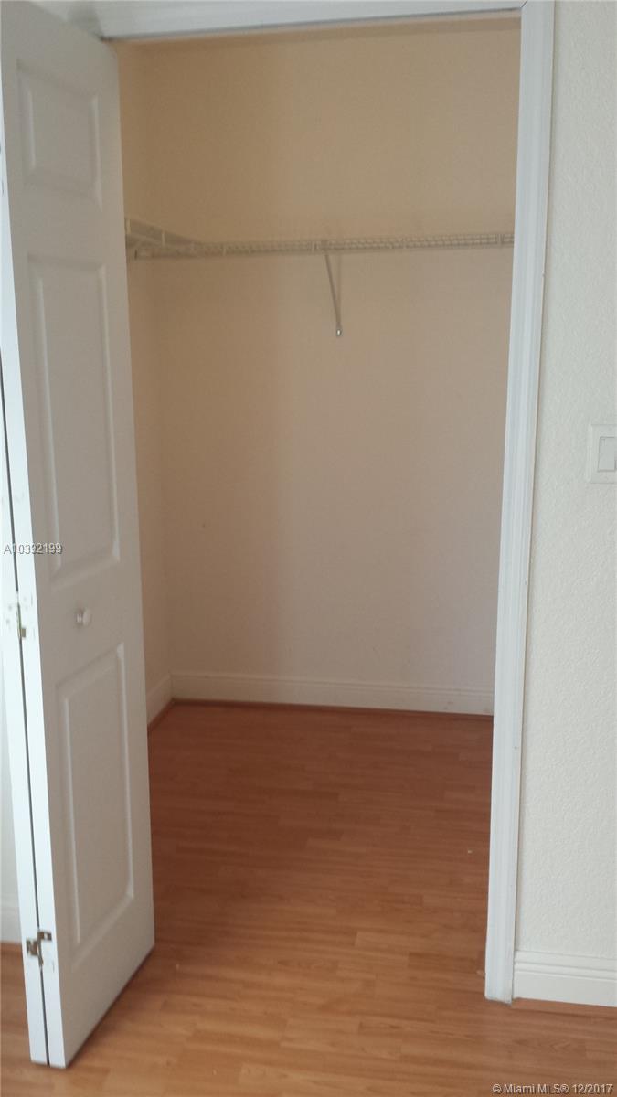 BREEZE OF GALLOWAY CONDO - Residential Lease