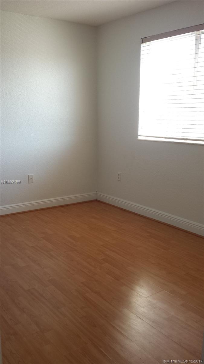 BREEZE OF GALLOWAY CONDO - Residential Lease