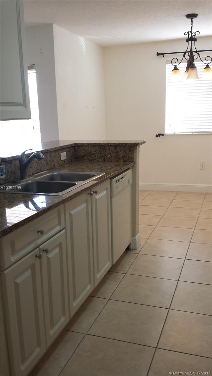 BREEZE OF GALLOWAY CONDO - Residential Lease