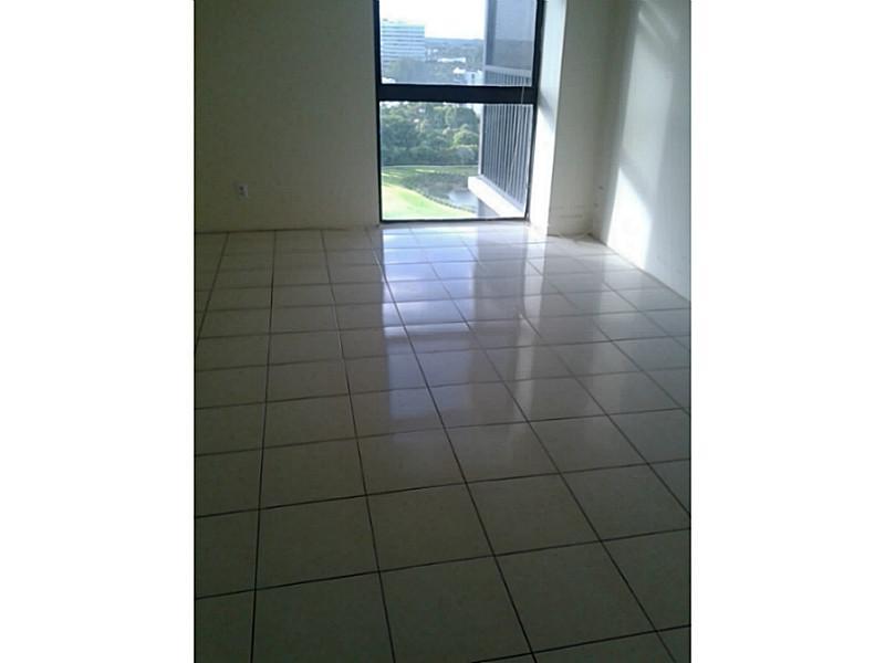 CORONADO CONDO TOWERS I-I - Residential Lease