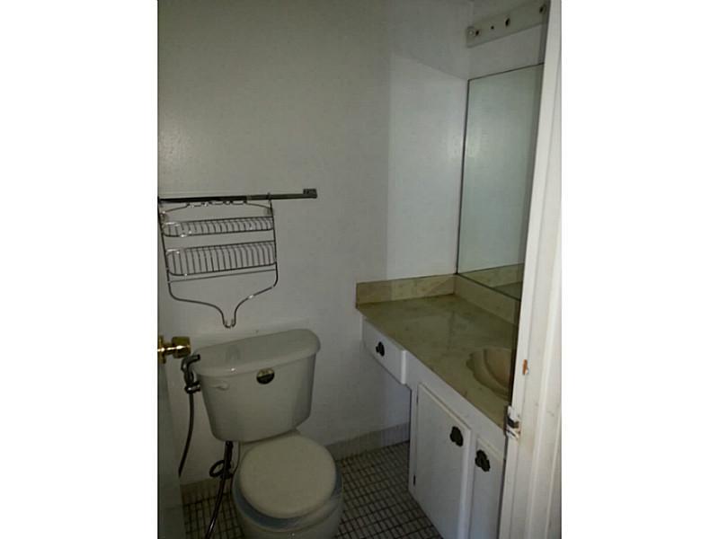 CORONADO CONDO TOWERS I-I - Residential Lease