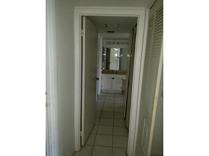 CORONADO CONDO TOWERS I-I - Residential Lease