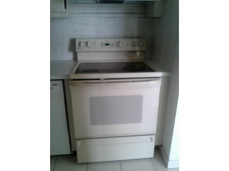 CORONADO CONDO TOWERS I-I - Residential Lease