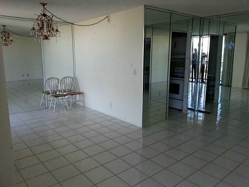 CORONADO CONDO TOWERS I-I - Residential Lease