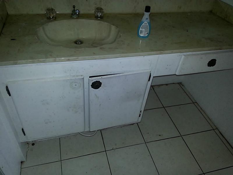 CORONADO CONDO TOWERS I-I - Residential Lease