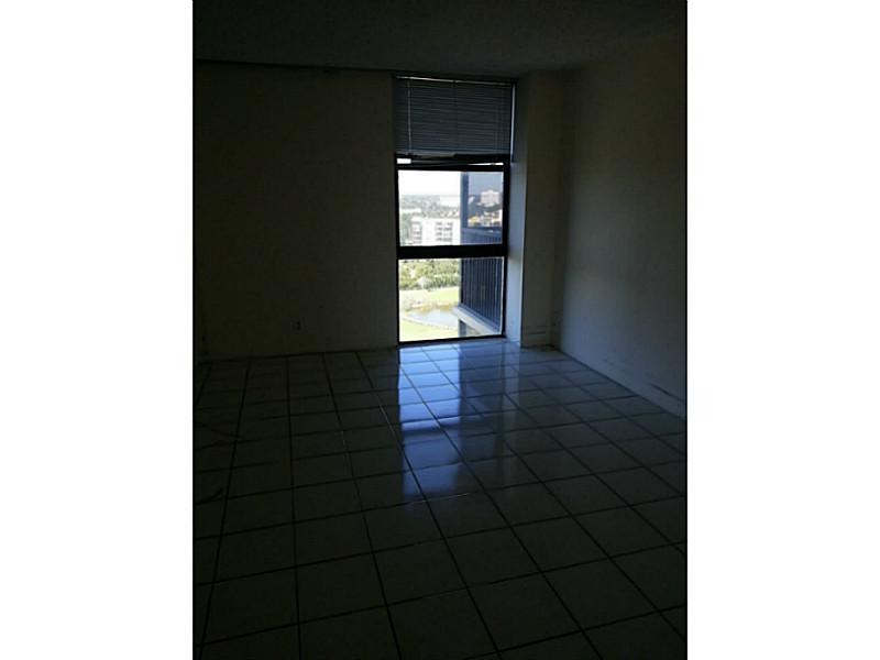 CORONADO CONDO TOWERS I-I - Residential Lease