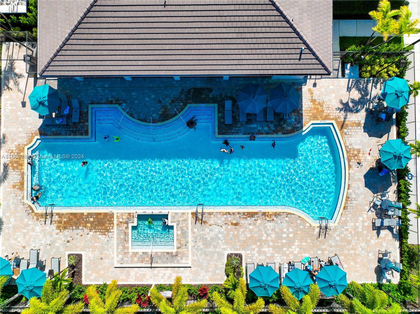 S ALLAPATTAH GARDENS - Residential