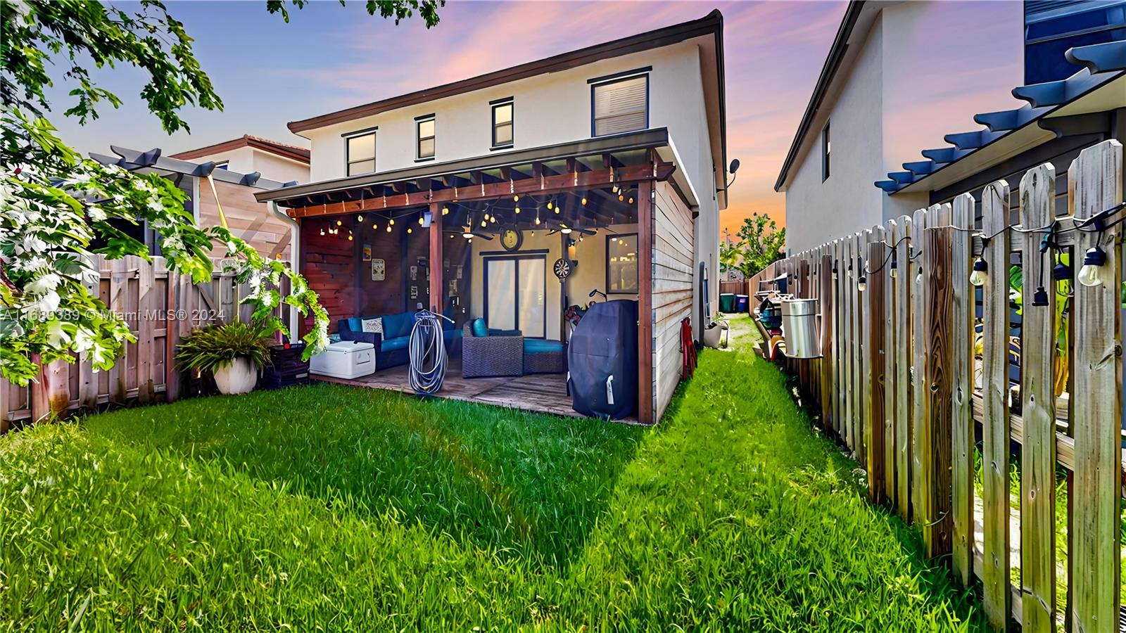 S ALLAPATTAH GARDENS - Residential