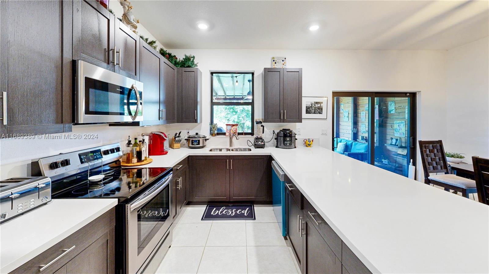S ALLAPATTAH GARDENS - Residential