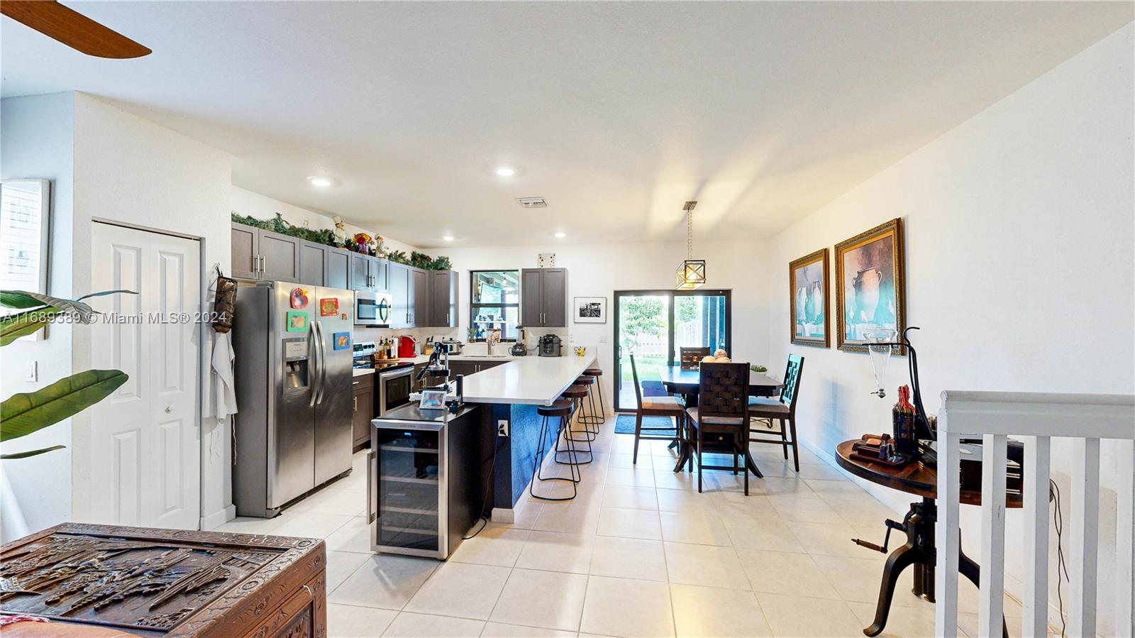 S ALLAPATTAH GARDENS - Residential