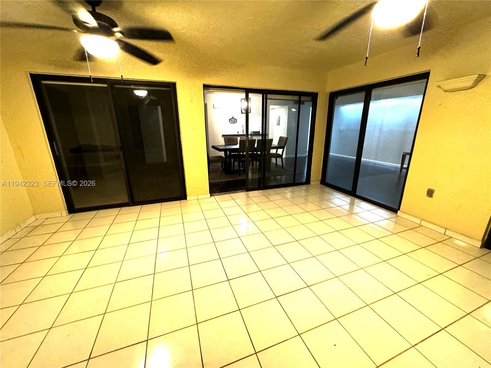 KENLAND BEND SOUTH CONDO - Residential