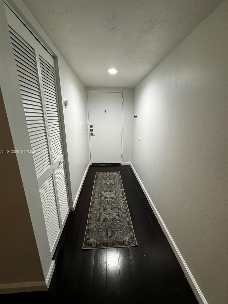 KENLAND BEND SOUTH CONDO - Residential