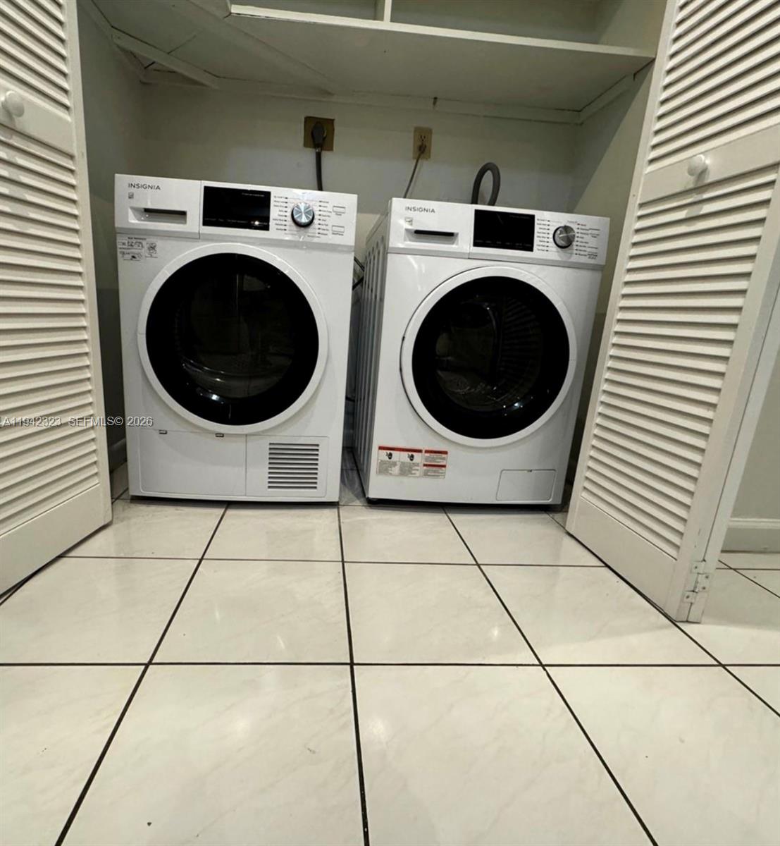 KENLAND BEND SOUTH CONDO - Residential