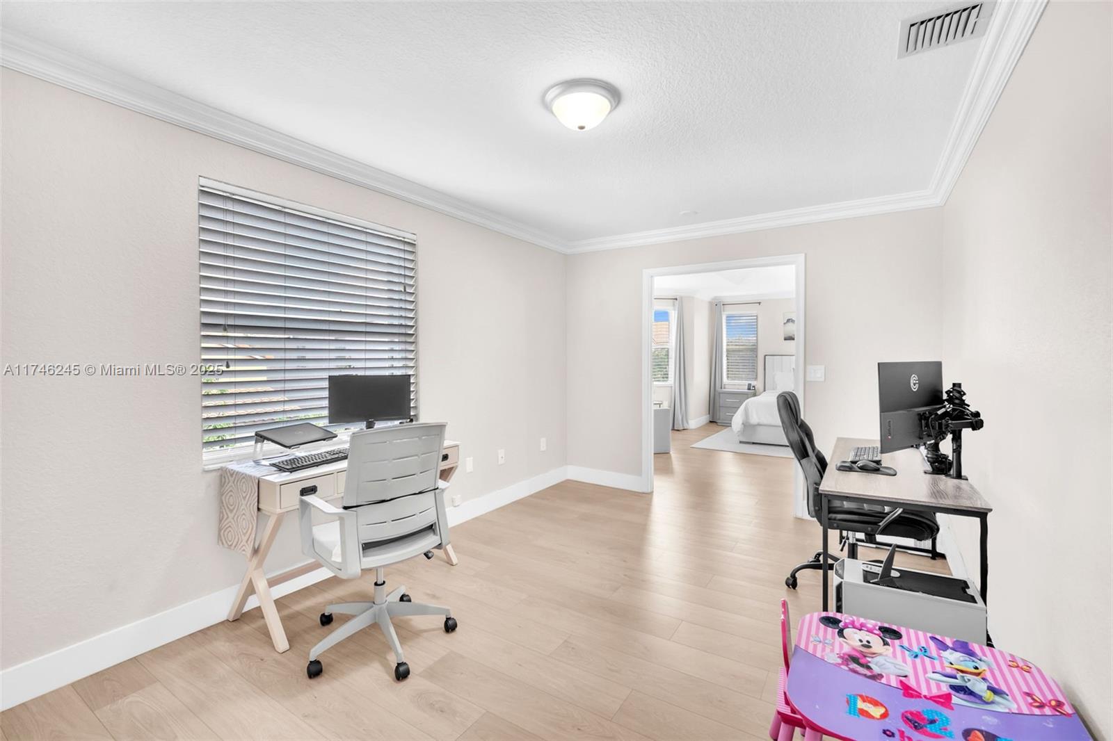 Kingsview - Residential