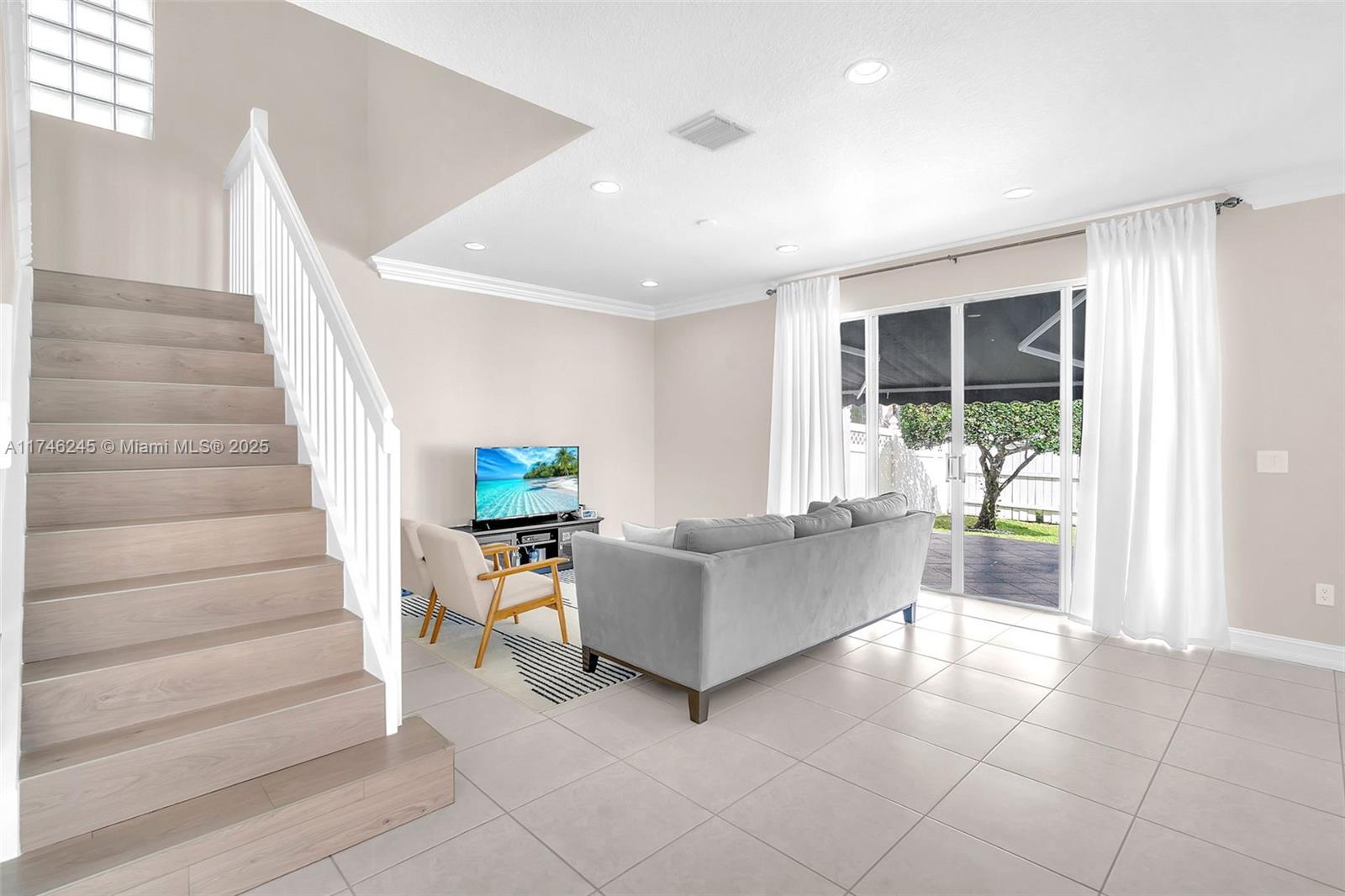 Kingsview - Residential