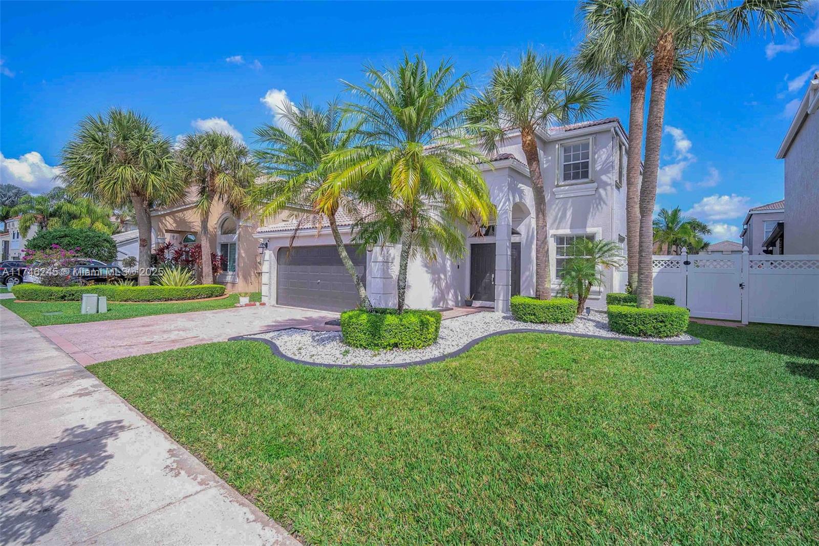 1447 NW 159th Ln