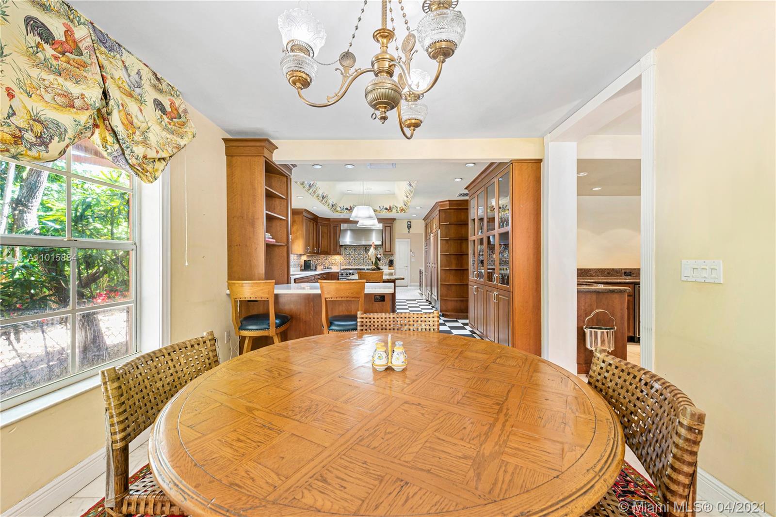 SNAPPER CREEK LAKES SUB - Residential