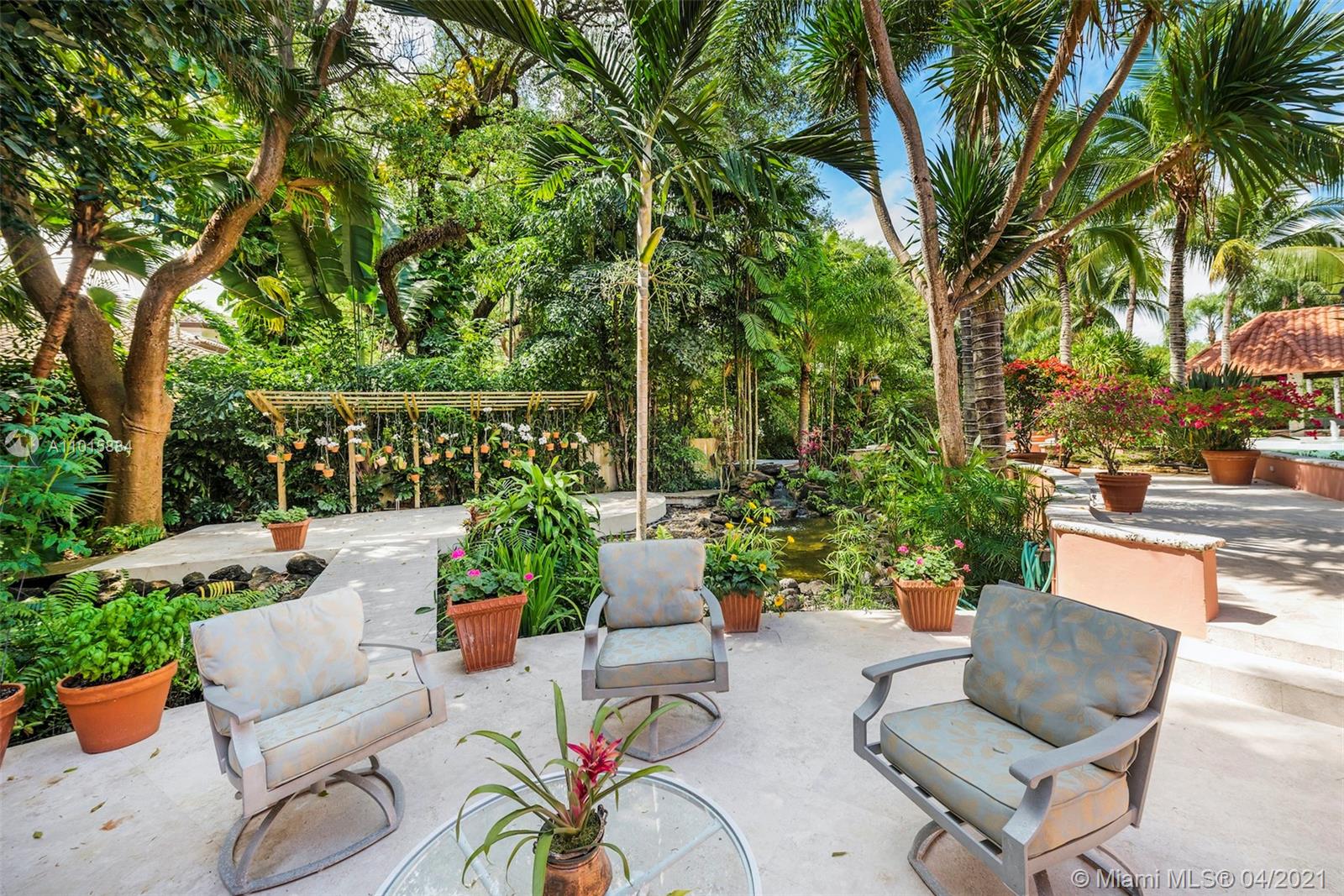 SNAPPER CREEK LAKES SUB - Residential