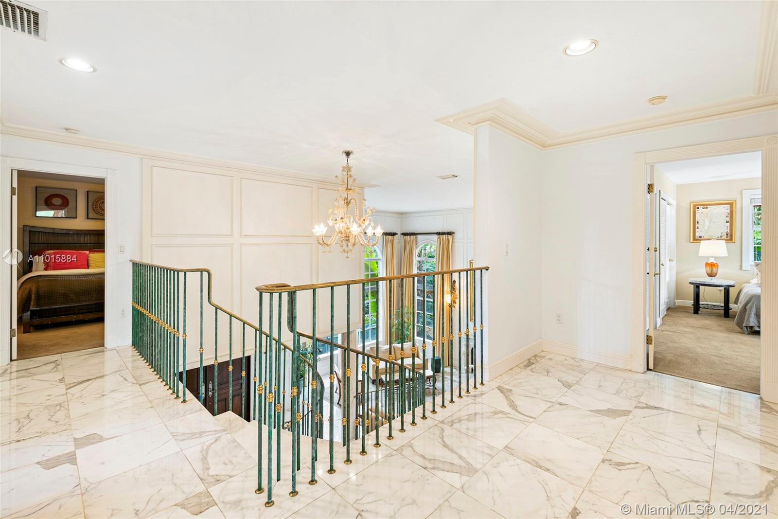 SNAPPER CREEK LAKES SUB - Residential