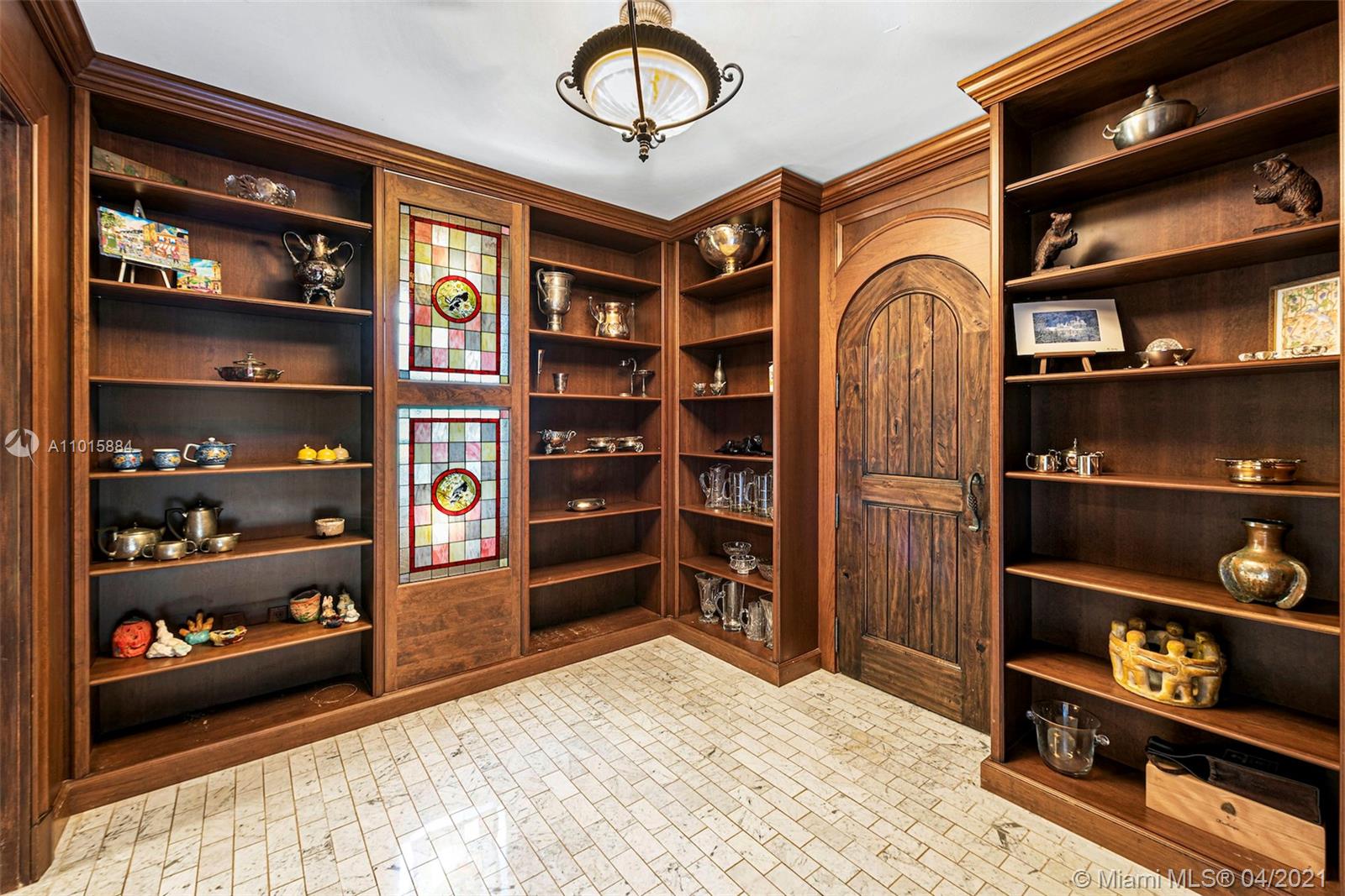 SNAPPER CREEK LAKES SUB - Residential