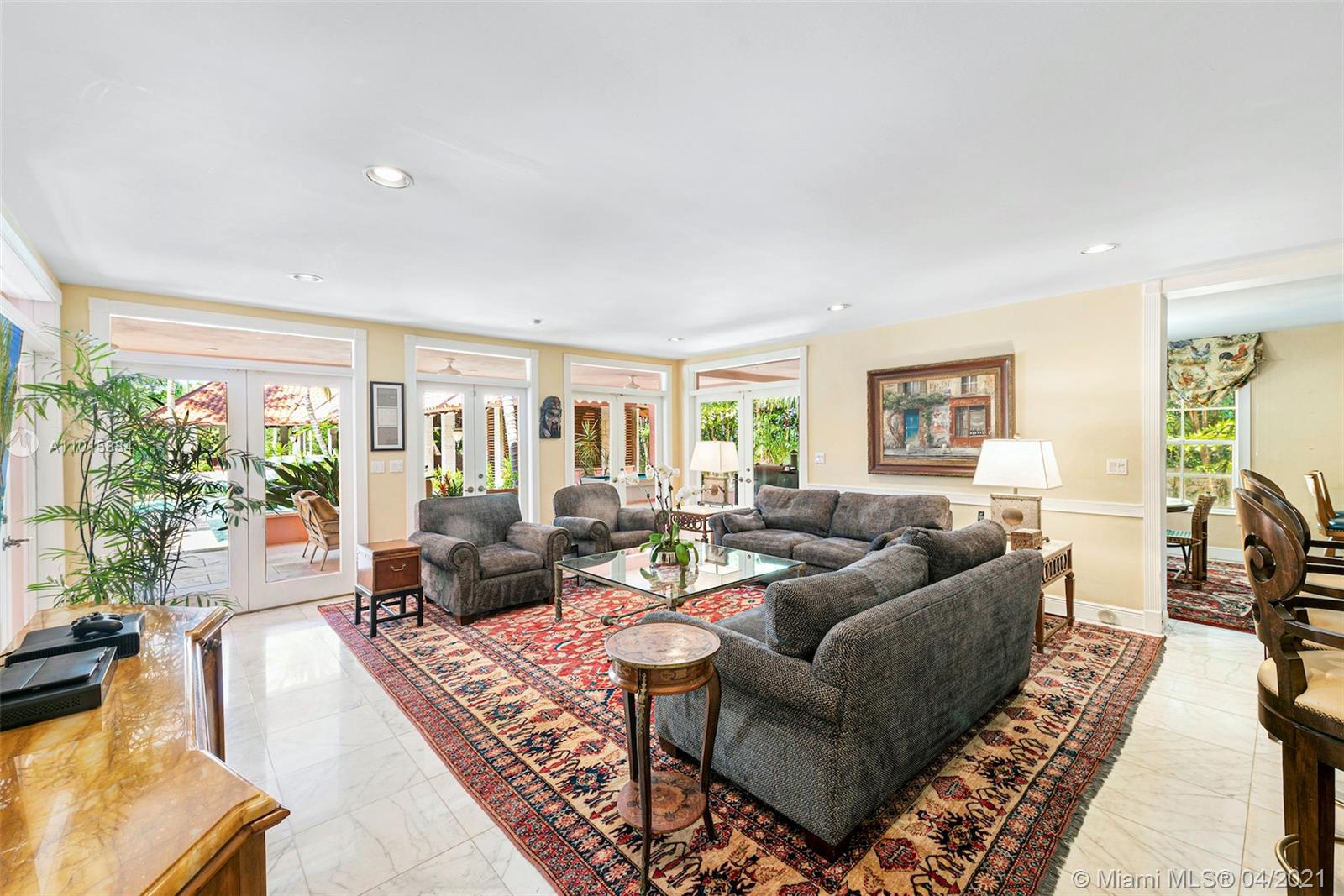 SNAPPER CREEK LAKES SUB - Residential