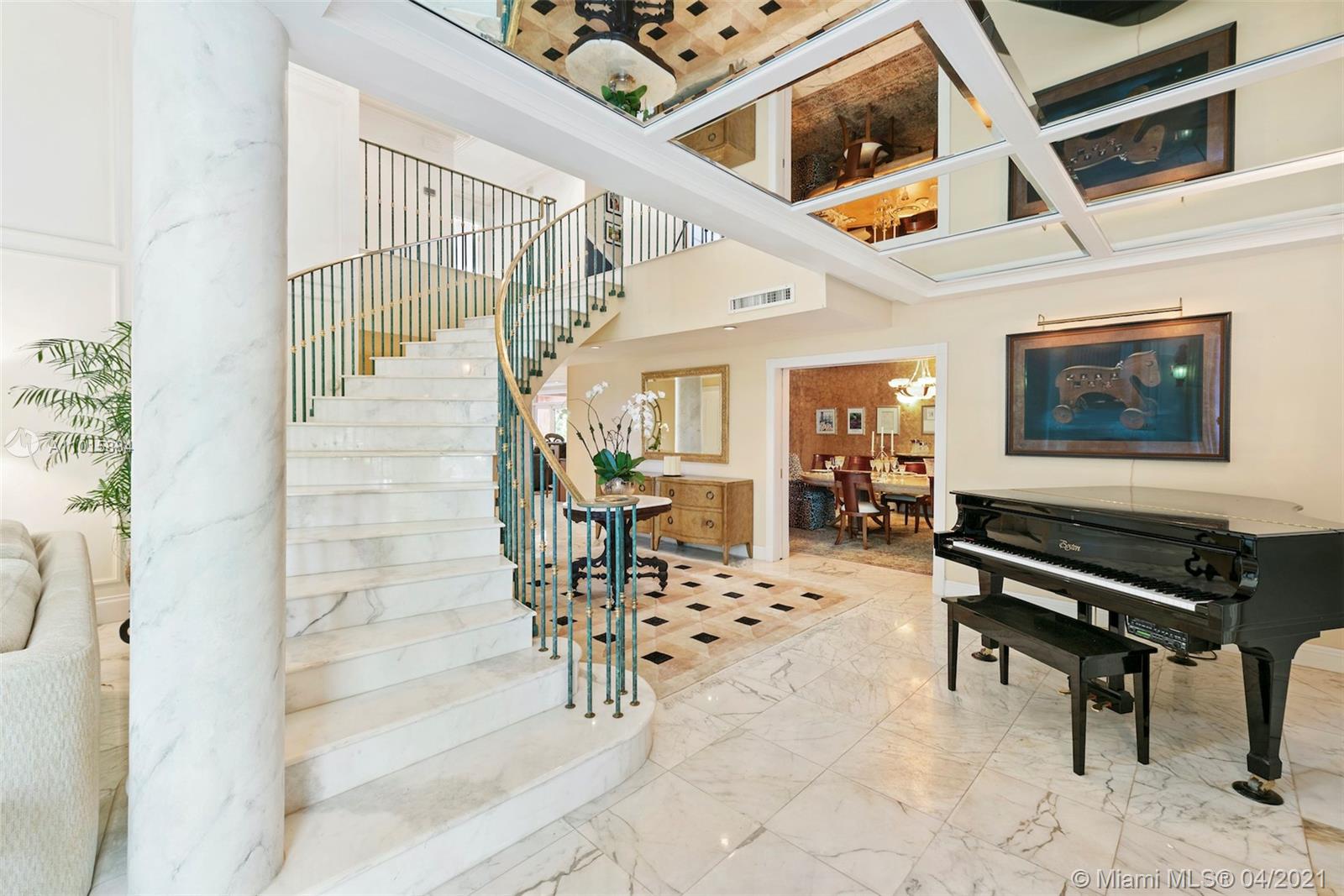 SNAPPER CREEK LAKES SUB - Residential