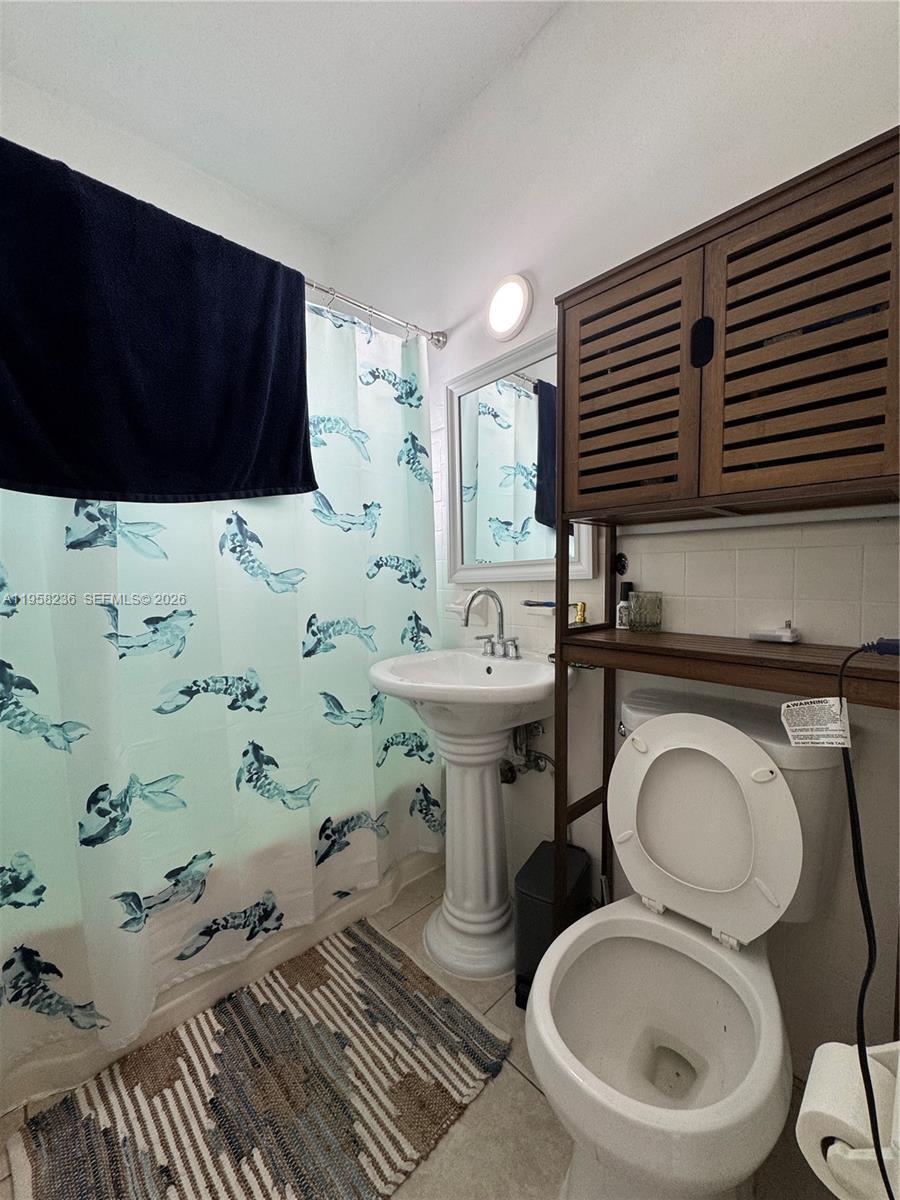 BISCAYNE BCH SUB - Residential Income