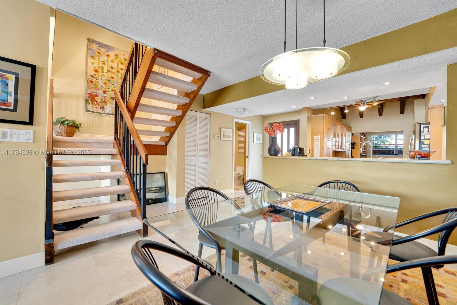 Lakeridge - Residential