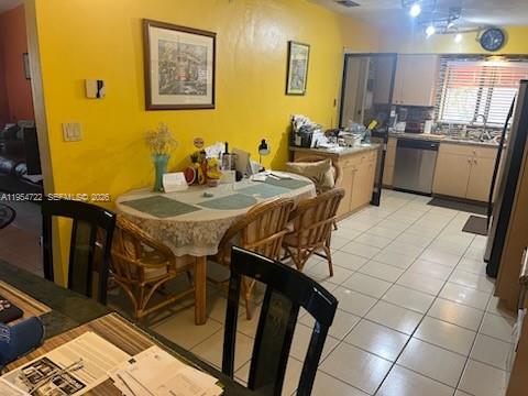 PINE LAKE SEC 1 - Residential