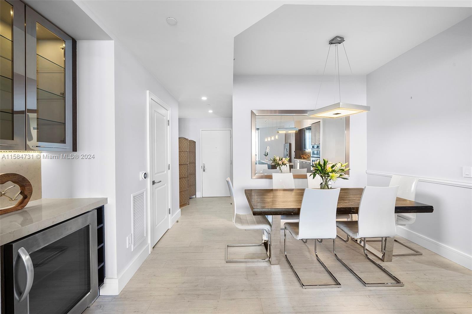 GREEN DIAMOND CONDO - Residential