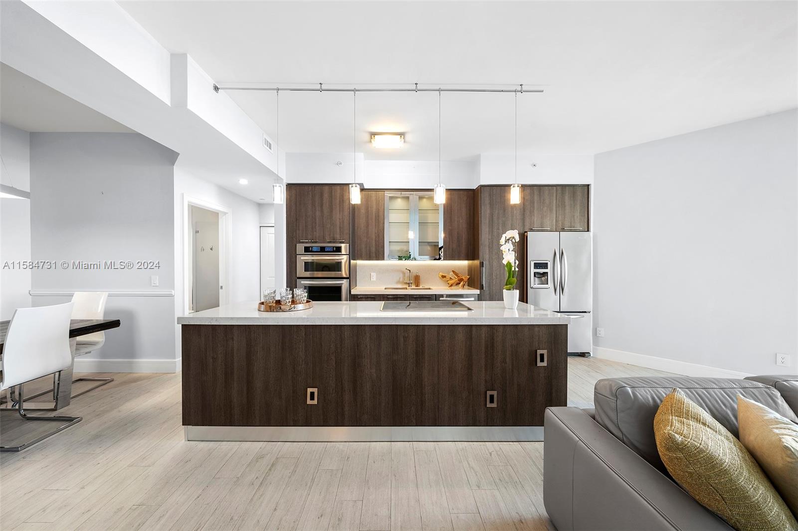 GREEN DIAMOND CONDO - Residential