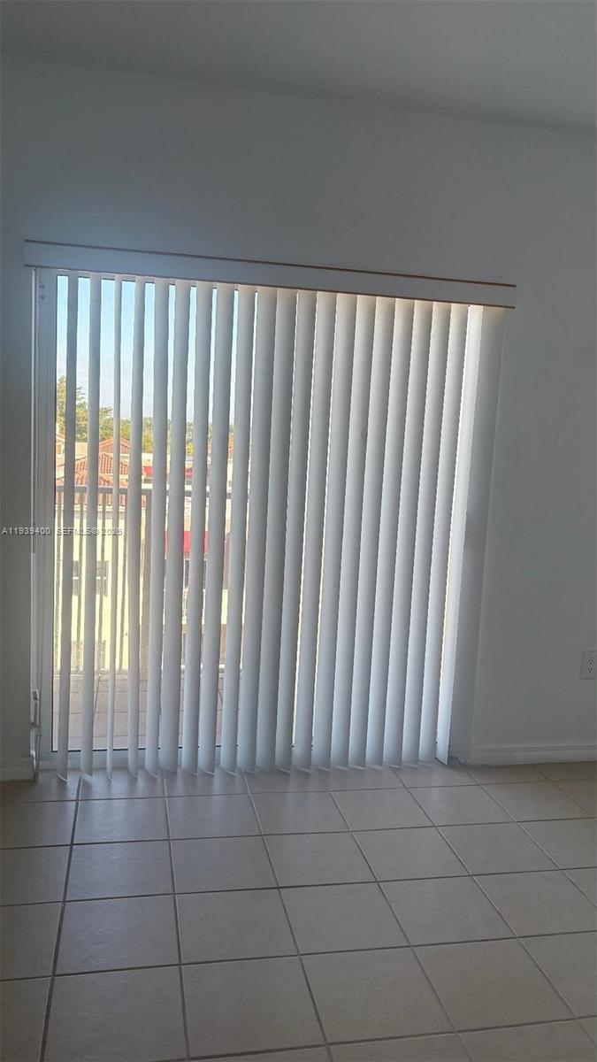 PARADISE POINTE CONDO - Residential