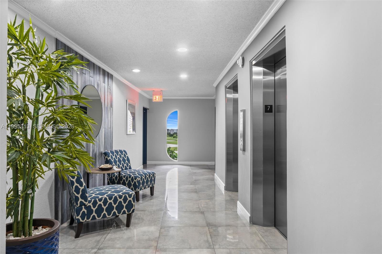 200 Diplomat Pkwy 732