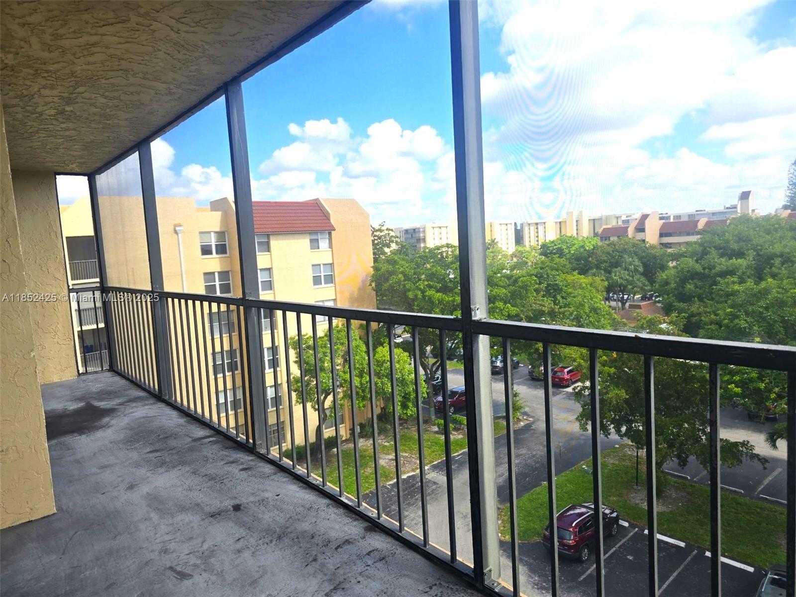 CONDOMINIUM 1 OF ENVIRON - Residential