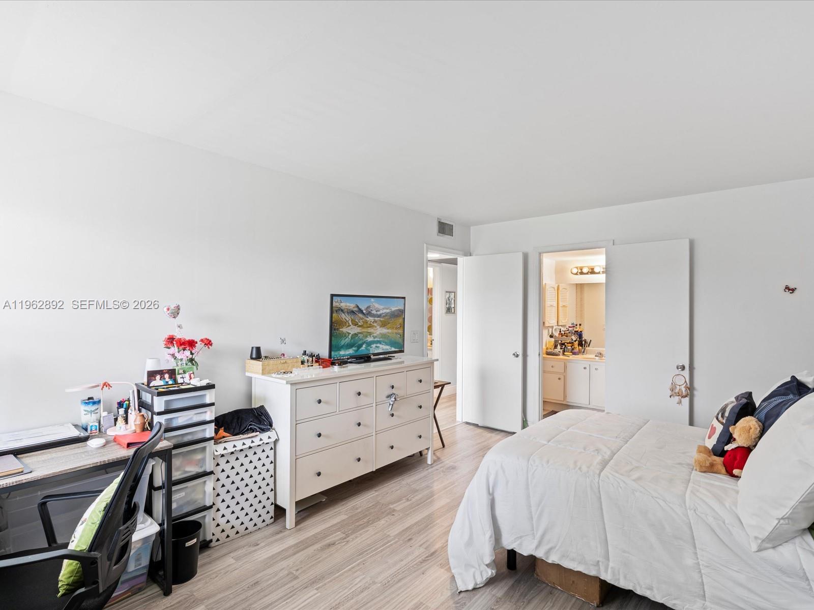 KINGSLEY AT CENTURY VILLA - Residential