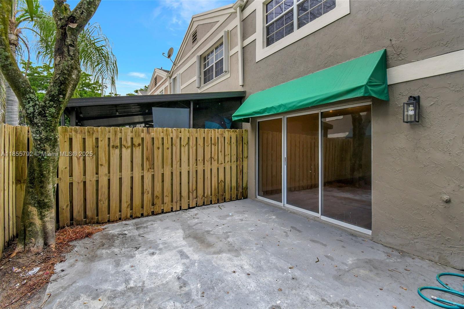 FLAMINGO GARDENS PHASE FO - Residential