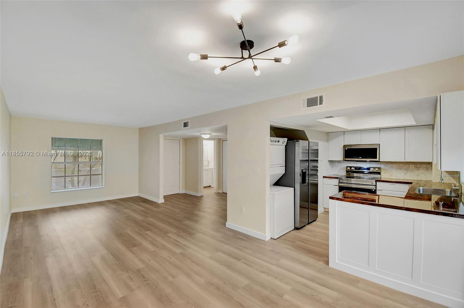 FLAMINGO GARDENS PHASE FO - Residential